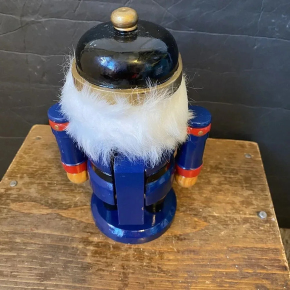 VTG Wooden Royal Palace Guard Nutcracker Soldier with Wood Hat Blue Red Uniform - Picture 4 of 5